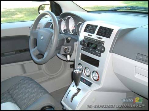 2006 Dodge Caliber SXT (Photo: Rob Rothwell, Auto123.com)