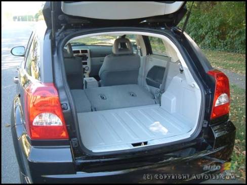 2006 Dodge Caliber SXT (Photo: Rob Rothwell, Auto123.com)