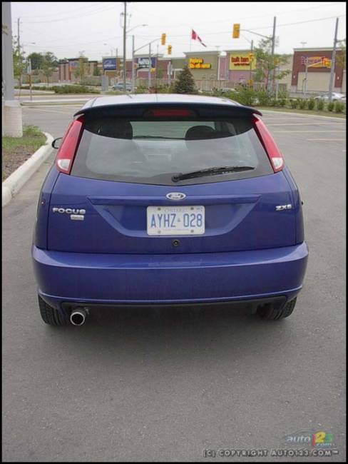 2006 Ford Focus ZX5 SES (Photo: Kevin ''Crash'' Corrigan, Auto123.com)
