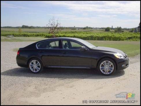 2007 Lexus GS 450h (Photo: Kevin ''Crash'' Corrigan, Auto123.com)