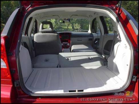 2007 Dodge Caliber SXT Sport (Photo: Kevin ''Crash'' Corrigan, Auto123.com)