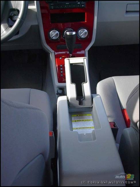 2007 Dodge Caliber SXT Sport (Photo: Kevin ''Crash'' Corrigan, Auto123.com)