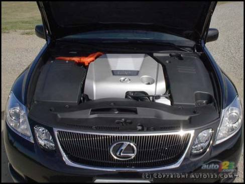2007 Lexus GS 450h (Photo: Kevin ''Crash'' Corrigan, Auto123.com)