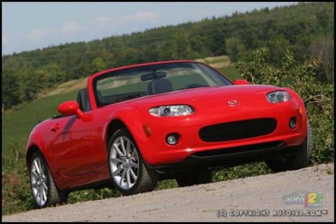 2006 Mazda MX-5 GT (Photo: Philippe Champoux, Auto123.com)
