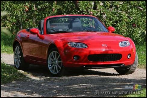 2006 Mazda MX-5 GT (Photo: Philippe Champoux, Auto123.com)