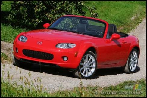 2006 Mazda MX-5 GT (Photo: Philippe Champoux, Auto123.com)