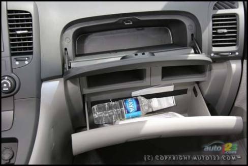 2007 Hyundai Entourage GL Confort (Photo: Philippe Champoux)