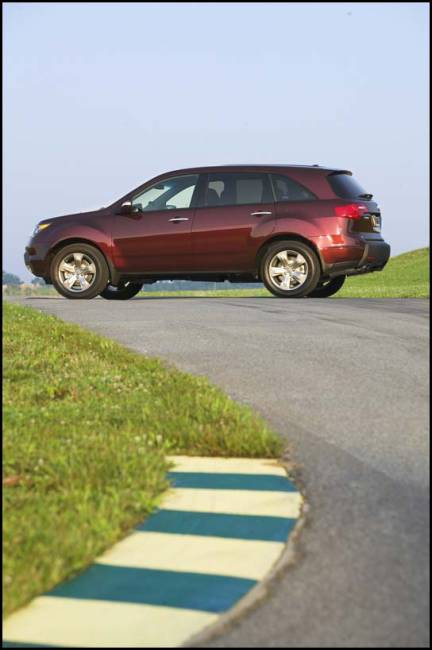 2007 Acura MDX (Photo: Acura)