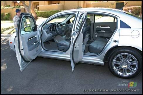 2007 Chrysler Sebring (Photo: Amyot Bachand, Auto123.com)