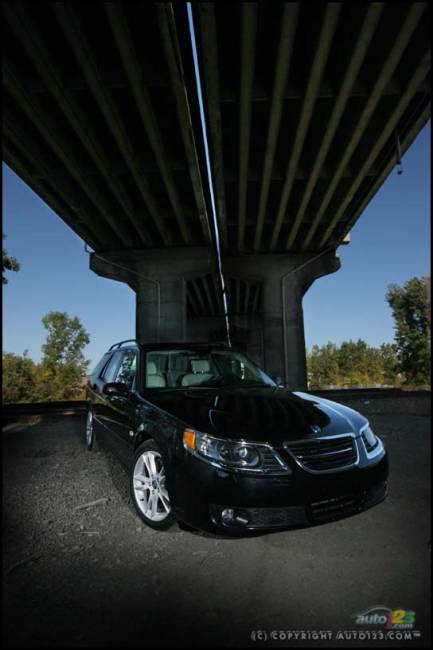 2006 Saab 9-5 SportCombi (Photo: Philippe Champoux, Auto123.com)
