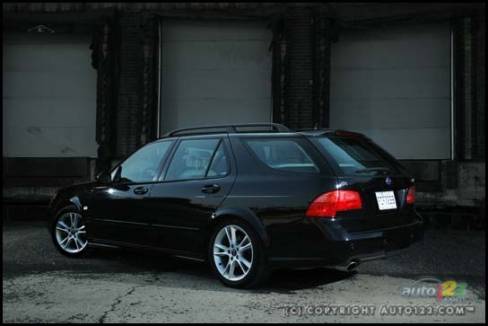 2006 Saab 9-5 SportCombi (Photo: Philippe Champoux, Auto123.com)