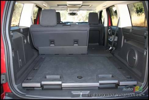 Dodge Nitro 2007 (Photo: Amyot Bachand, Auto123.com)