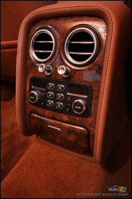 Bentley Continental Flying Spur 2007 (Photo: Philippe Champoux)