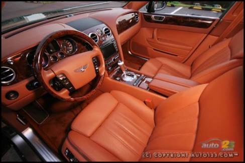 Bentley Continental Flying Spur 2007 (Photo: Philippe Champoux)