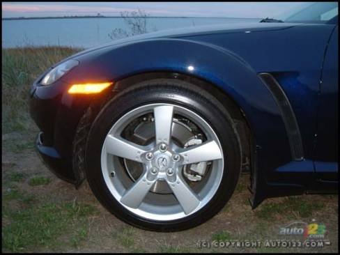 2007 Mazda RX-8 GT (Photo: Rob Rothwell, Auto123.com)