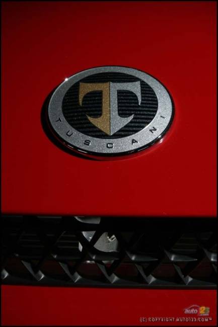 2006 Hyundai Tiburon Tuscani (Photo: Philippe Champoux, Auto123.com)