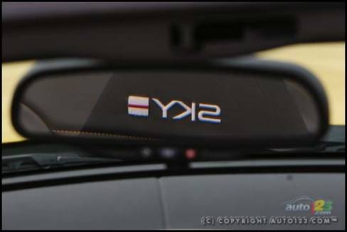 2007 Saturn SKY Red Line (Photo: Philippe Champoux, Auto123.com)