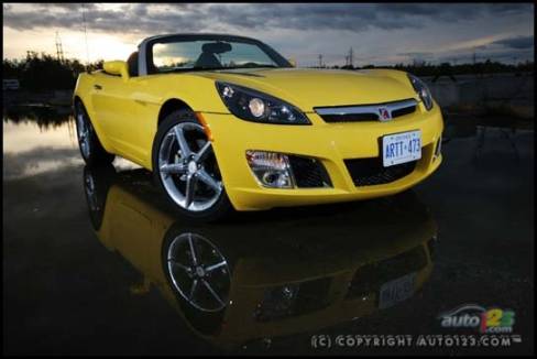 2007 Saturn SKY Red Line (Photo: Philippe Champoux, Auto123.com)
