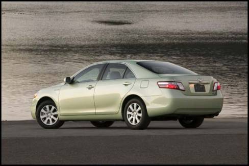 Toyota Camry Hybrid 2007 (Photo: Toyota)