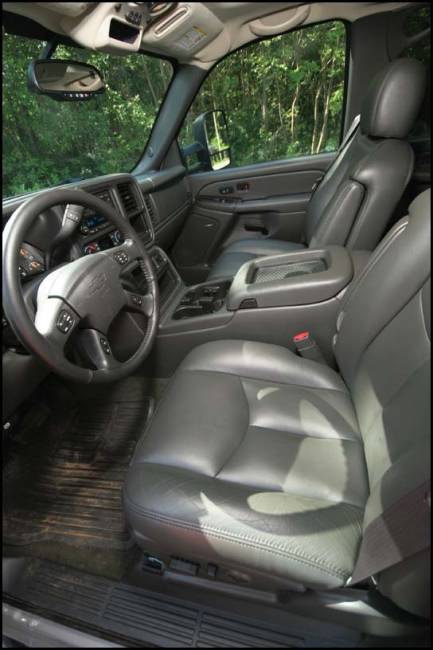 Chevrolet Silverado 2500 HD (Photo: Philippe Champoux, Auto123.com)