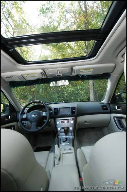2007 Subaru Outback 3.0R Premier Package (Photo: Philippe Champoux, Auto123.com)