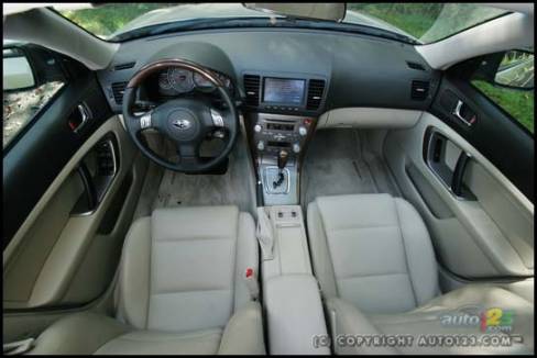2007 Subaru Outback 3.0R Premier Package (Photo: Philippe Champoux, Auto123.com)