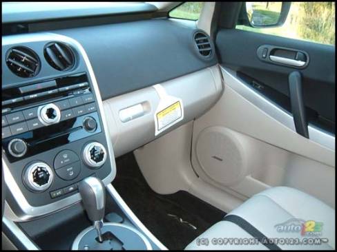 2007 Mazda CX-7 GT (Photo: Rob Rothwell, Auto123.com)