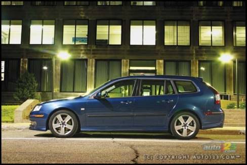 SAAB 9-3 SportCombi 2006 (Photo: Philippe Champoux et Olivier Delorme, Auto123.com)