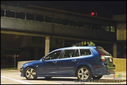 SAAB 9-3 SportCombi 2006 (Photo: Philippe Champoux et Olivier Delorme, Auto123.com)
