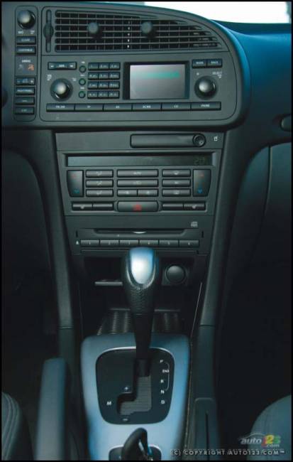 SAAB 9-3 SportCombi 2006 (Photo: Philippe Champoux et Olivier Delorme, Auto123.com)