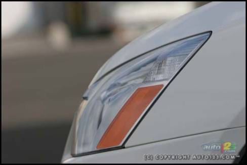 2006 Honda Accord Hybrid (Photo: Philippe Champoux, Auto123.com)