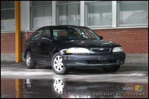 Mazda 626 1999 (Photo: Olivier Delorme, Auto123.com)