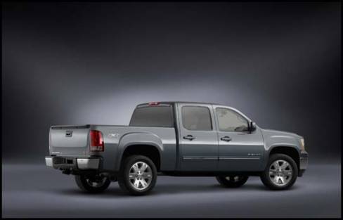2007 GMC Sierra (Photo: General Motors)
