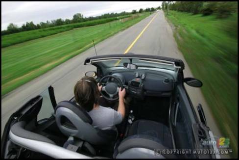 2006 smart fortwo pulse cabriolet (Photo: Philippe Champoux, Auto123.com)