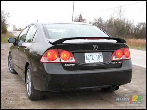 Photo: Mathieu St-Pierre