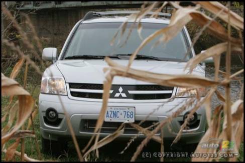 2007 Mitsubishi Endeavor Limited (Photo: Philippe Champoux, Auto123.com)