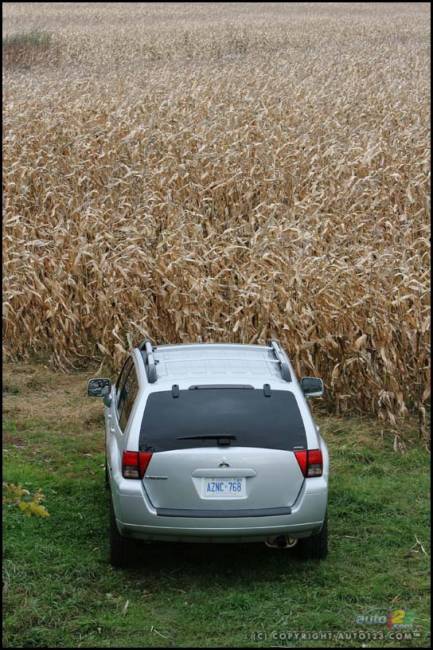 2007 Mitsubishi Endeavor Limited (Photo: Philippe Champoux, Auto123.com)
