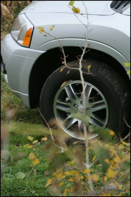 2007 Mitsubishi Endeavor Limited (Photo: Philippe Champoux, Auto123.com)