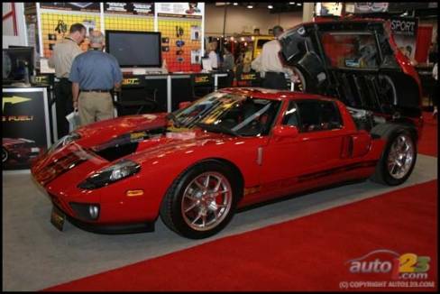 2006 SEMA Show (Photo: Philippe Champoux, Auto123.com)