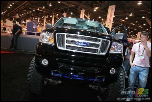 2006 SEMA Show (Photo: Philippe Champoux, Auto123.com)