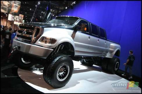2006 SEMA Show (Photo: Philippe Champoux, Auto123.com)