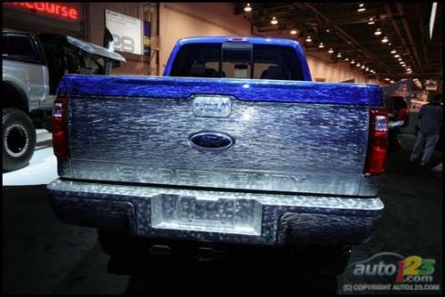 2006 SEMA Show (Photo: Philippe Champoux, Auto123.com)