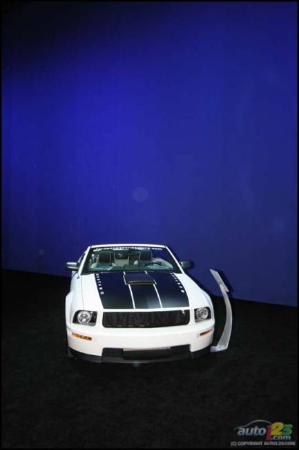 2006 SEMA Show (Photo: Philippe Champoux, Auto123.com)