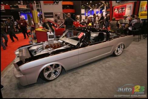 2006 SEMA Show (Photo: Philippe Champoux, Auto123.com)