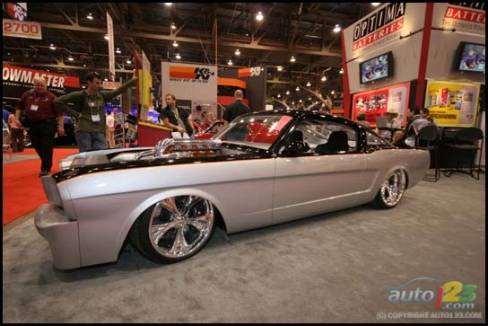 2006 SEMA Show (Photo: Philippe Champoux, Auto123.com)