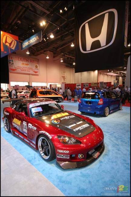 2006 SEMA Show (Photo: Philippe Champoux, Auto123.com)
