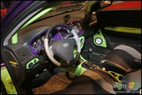 2006 SEMA Show (Photo: Philippe Champoux, Auto123.com)