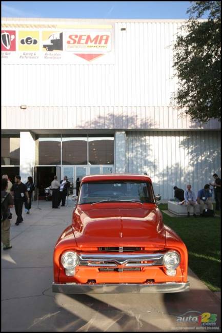 2006 SEMA Show (Photo: Philippe Champoux, Auto123.com)