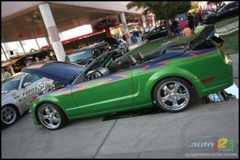 2006 SEMA Show (Photo: Philippe Champoux, Auto123.com)
