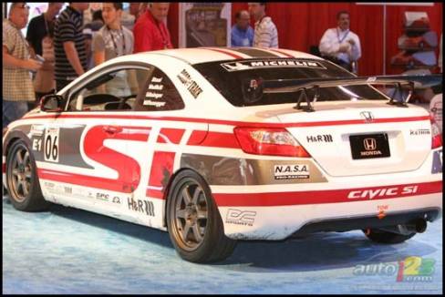 2006 SEMA Show (Photo: Philippe Champoux, Auto123.com)